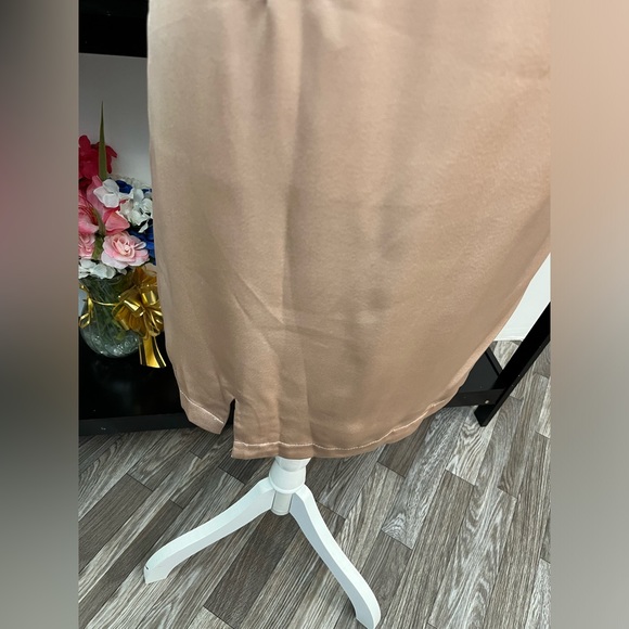 Fashion Nova Women Satin Mini Dress Tie Spaghetti Straps Size M Ruched Bust - Picture 3 of 13